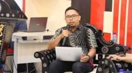Sosiolog Unram, Dr. Dwi Setiawan Chaniago, ungkap KUHP Nasional Masih Berwajah 'Patrimonial', Kritik Dianggap Pembangkangan Moral, pada genda Diskusi Sorot Kamera seri 13, Kamis (22/01/26) di Ruang Video Conference Prodi Ilmu Hukum FHISIP Unram.