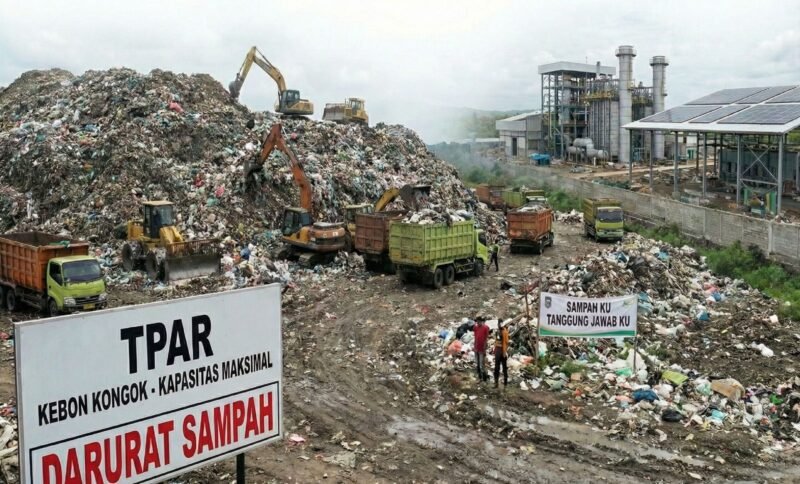 Ilustrasi: TPAR (Tempat Pemrosesan Akhir Regional) Kebon Kongok dalam kondisi penuh dan upaya Revolusi Pengelolaan Sampah NTB Menuju Energi Baru.