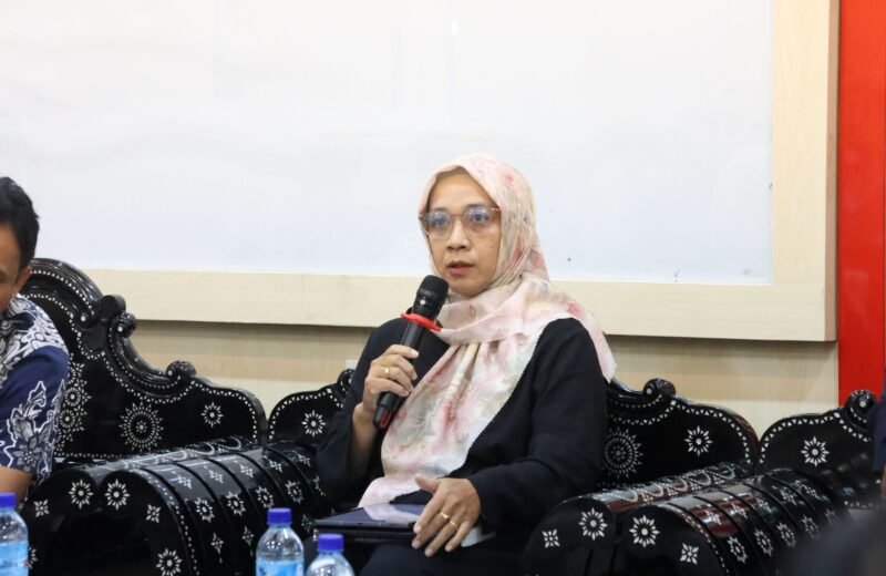 Dosen Bagian Hukum Pidana Universitas Mataram (Unram), Dr. Laely Wulandari, S.H., M.H., saat menjadi narasumber dalam diskusi Sorot Kamera Edisi ke-13 bertajuk 