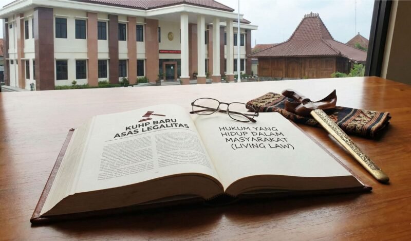 Ilustrasi: Wajah Baru Hukum Pidana, Jangkauan KUHP Nasional dari Asas Legalitas hingga Hukum yang Hidup