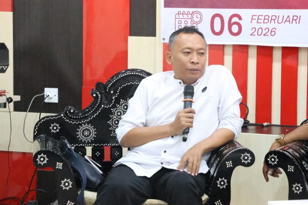 Dosen Hukum Acara Pidana, Joko Jumadi, S.H.,M.H.., pada dikusi Sorot Kamera Seri ke-14 bertajuk “KUHAP Baru Perluasan Alat Bukti, Ruang Gelap Penyelidikan & Potensi Kesewenan