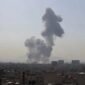 Kepulan asap terlihat setelah serangan Israel atas Teheran, 2822026 (Aljazeera)