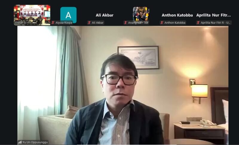 Yu Un Oppungsunggu, Ph.D., pakar Hukum Perdata Internasional dari Universitas Indonesia, dalam diskusi 