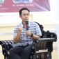 Taufan, S.H.,M.H, dalam kesempatan sebagai narasumber pada program Sorot Kamera FHISIP UNRAM. Foto: Dok Istimewa