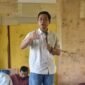 Direktur LPW NTB, Taufan, Soroti Dominasi Sektor Informal Buruh Kita Masih Terjebak dalam Ketidakpastian Ekonomi. Foto: Dok. Istimewa