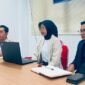 KIRI: Taufan, SH, MH, dalam konferensi pers bertajuk “Meninjau Komitmen Mineral Kritis Dalam Perjanjian Dagang AS - Indonesia terhadap Keadilan Ekologi dan Ekonomi Lokal”, Rabu, 13/05/2026. Foto : Dok. Istimewa Narasio.com / Aminah