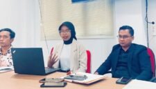 Yunita, S.H. dalam konferensi pers bertajuk “Meninjau Komitmen Mineral Kritis Dalam Perjanjian Dagang AS - Indonesia terhadap Keadilan Ekologi dan Ekonomi Lokal”, Rabu, 13/05/2026. Foto : Dok. Istimewa Narasio.com / Aminah