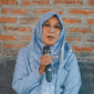 Founder Bale Para Yuli S. Komalasari dalam sesi penyampaian Bedah Buku 
