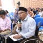 Lalu SNU Pradipta, perwakilan Lombok Independen Disabilitas Indonesia (LIDI NTB), dalam forum Advokasi Penguatan Sistem Perlindungan HAM di Indonesia Melalui Uji Publik RUU HAM yang berlangsung di Ruang Sidang Utama (Aula Prof. Zainal Asikin) FHISIP Universitas Mataram, Rabu (30/6/2026). Foto: Keysha/Sorot Kamera