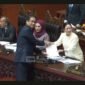 DPR RI bersama Pemerintah resmi mengesahkan Rancangan Undang-Undang Pusat Keuangan Internasional Indonesia (PFII) menjadi undang-undang. 