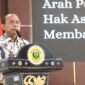 Dekan Fakultas Hukum, Ilmu Sosial dan Ilmu Politik (FHISIP) Universitas Mataram, Dr. Lalu Wira Pria Suhartana, S.H., M.H., saat menjadi narasumber dalam kegiatan Advokasi Penguatan Sistem Perlindungan HAM di Indonesia Melalui Uji Publik RUU HAM. Agenda tersebut berlangsung di Ruang Sidang Utama (Aula Prof. Zainal Asikin) FHISIP Unram, Rabu (30/6/2026). Foto: Keysha/Sorot Kamera