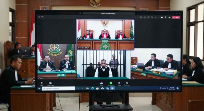Proses sidang online. Foto: Ilustrasi gemini AI