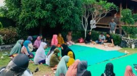 Pemerintah Desa Gapuk bersama Lakpesdam PCNU Lombok Barat menyelenggarakan Musyawarah Desa Khusus (Musdesus) Perempuan Penanggung Jawab Keluarga (PUANJAGA) pada Rabu, 5 Agustus 2026. Foto : Dok. Istimewa