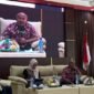 Sorot Kamera FHISIP Unram Kupas Pro-Kontra Upaya Hukum Putusan Bebas Pasca KUHAP Baru, pada Kamis, 13 Agustus 2026. Bertempat di Ruang Sidang Utama (Aula Prof. Zainal Asikin) Lantai 3 Gedung A Fakultas Hukum, Ilmu Sosial, dan Ilmu Politik Universitas Mataram (FHISIP UNRAM), menghadirkan tiga narasumber utama, yakni M. Hotibul Islam, SH, M.Hum., Dr. Laely Wulandari, SH, MH, dan Dr. Rachman Kafrawi, S.H., M.H. Serta dipandu oleh Nunung Rahmania, SH., MH sebagai moderator. Foto: Fathir/Sorot Kamera