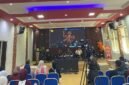 Sorot Kamera (Kampus Merah) Fakultas Hukum, Ilmu Sosial, dan Ilmu Politik (FHISIP) Universitas Mataram bersama Korps HMI-Wati (KOHATI) Himpunan Mahasiswa Islam (HMI) Cabang Mataram menggelar Dialog Publik bertajuk “Membongkar Kekerasan Seksual di Balik Dinding Pesantren dan Lembaga Pendidikan” pada Jumat (16/10/2026). Menghadirkan perwakilan Kantor Wilayah Kementerian Agama Provinsi NTB, Kepala Bidang Perlindungan Anak P3A Dinas Sosial Provinsi NTB Lalu Juhamdi, S.Sos., serta akademisi dan pemerhati perlindungan anak Joko Jumadi, S.H., M.H. Foto: Dok. Istimewa