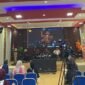 Sorot Kamera (Kampus Merah) Fakultas Hukum, Ilmu Sosial, dan Ilmu Politik (FHISIP) Universitas Mataram bersama Korps HMI-Wati (KOHATI) Himpunan Mahasiswa Islam (HMI) Cabang Mataram menggelar Dialog Publik bertajuk “Membongkar Kekerasan Seksual di Balik Dinding Pesantren dan Lembaga Pendidikan” pada Jumat (16/10/2026). Menghadirkan perwakilan Kantor Wilayah Kementerian Agama Provinsi NTB, Kepala Bidang Perlindungan Anak P3A Dinas Sosial Provinsi NTB Lalu Juhamdi, S.Sos., serta akademisi dan pemerhati perlindungan anak Joko Jumadi, S.H., M.H. Foto: Dok. Istimewa