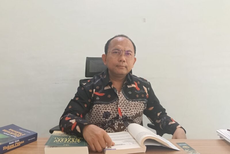 Dr. Lalu Wira Pria Suhartana, S.H., M.H. (Dekan Fakultas Hukum, Ilmu Sosial dan Ilmu Politik Universitas Mataram). Foto: Dok. Istimewa